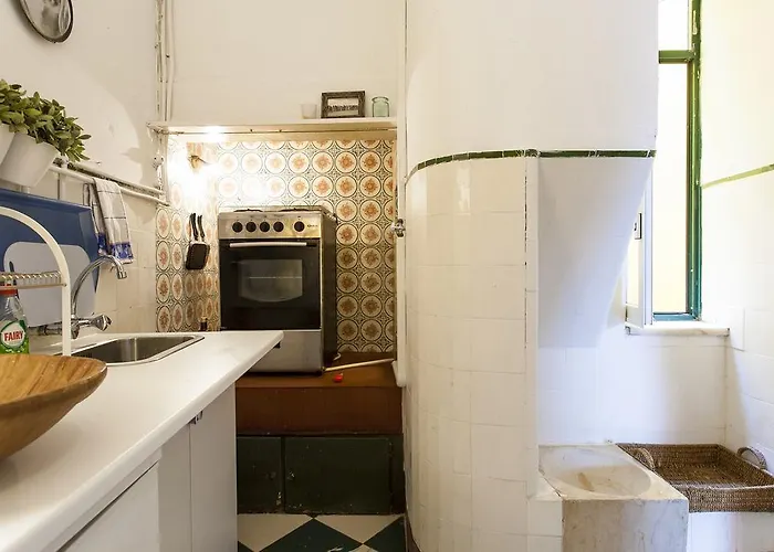 Chiado Place To Be Lisboa